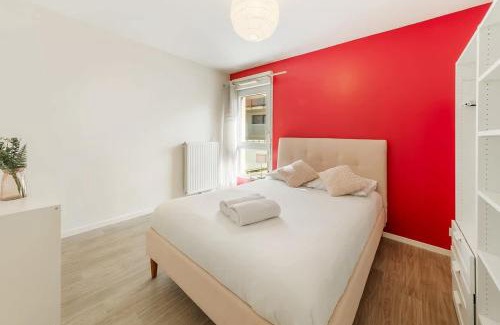 Beauregard Apartment | VAUBAN - Appartement au calme - Parking/Terrasse