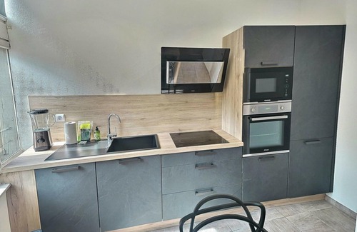Old Town Apartment | Vauluisant - Cosiness - Historical - Mon Groom