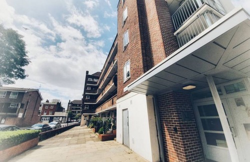Oval House | Vauxhall Central Room 1