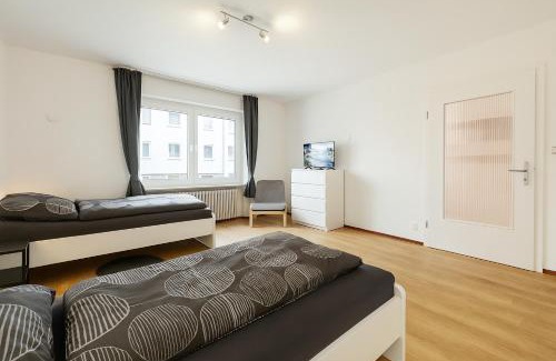 Remscheid Apartment | VAZ Apartments Freiheit 1 für Monteure und Fachkräfte, Küche, Balkon, TV, WLAN, Parkplatz, Autobahnähe