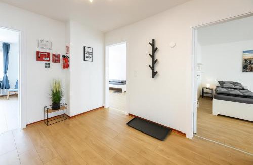 Remscheid Apartment | VAZ Apartments Freiheit 1 für Monteure und Fachkräfte, Küche, Balkon, TV, WLAN, Parkplatz, Autobahnähe
