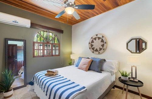 Tamarindo House | VBM1 Beachside Cottage Steps from the Shore