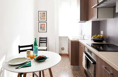 Milan Bed & Breakfast | VEGA RIBBON