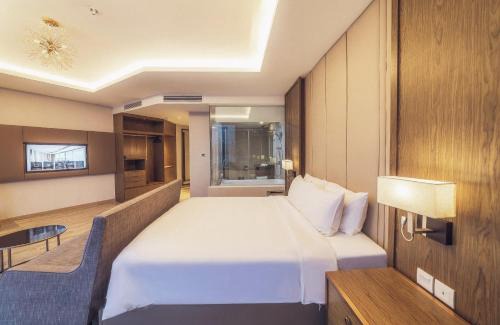 Tran Phu Beach Hotel | VELA OCEAN LUXURY SUITES Nha Trang Centre