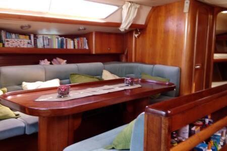 Puerto Calero Boat Rental | Velero MissTick,Gibsea 47'2