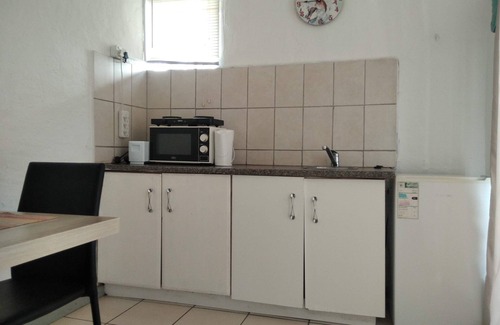 Greater Johannesburg Metropolitan Area House | Velindo Guest Rooms