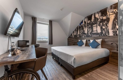 Sint-Pieters Hotel | Velotel Brugge