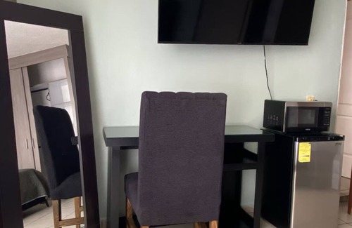 Leon Hotel | Venator House Boutique 113