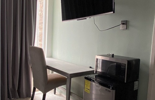 Leon Hotel | Venator House Boutique 113