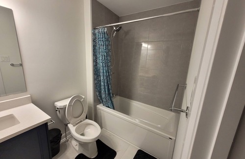 Ottawa Division House | Venetian Retreat: Golf, Concerts, Hockey or Work Offsite