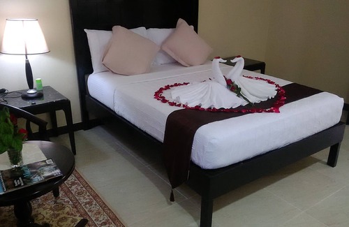 Danao Hotel | Venezia Suites Resort