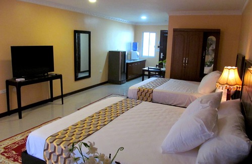 Danao Hotel | Venezia Suites Resort