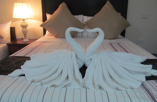 Danao Hotel | Venezia Suites Resort