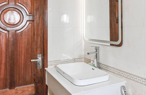 Binh Chanh Hotel | Venice 1 Hotel