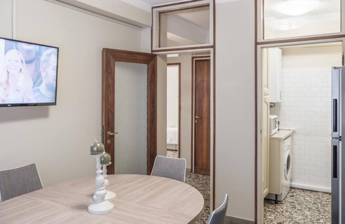 San Marco Apartment | Venice Ca San Marco Canal View by Wonderful Italy