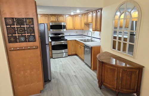 Venice Condo | Venice Island Escape