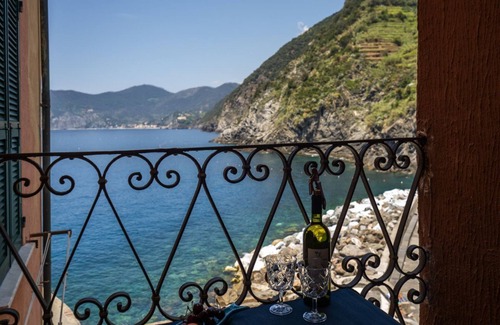 Vernazza Apartment | Ventegà Sea View Apartment