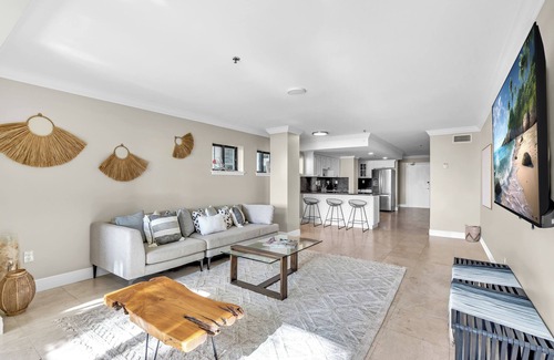 Mid Beach Hotel | Ventur Loft 2-Story Beachfront amazing Views