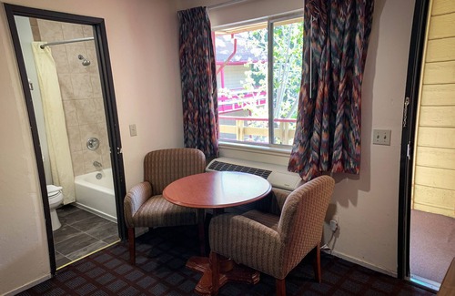 Mammoth Lakes Hotel | Ventura Grand Inn
