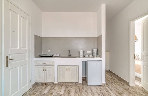 Aliki Apartment | Venus s Seaside Bliss - Paros Dream Haven