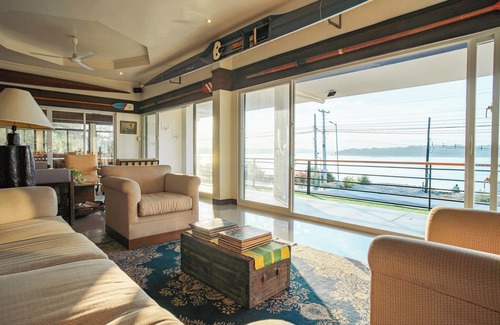 Paoay Hotel | Veranda Suites and Restaurant
