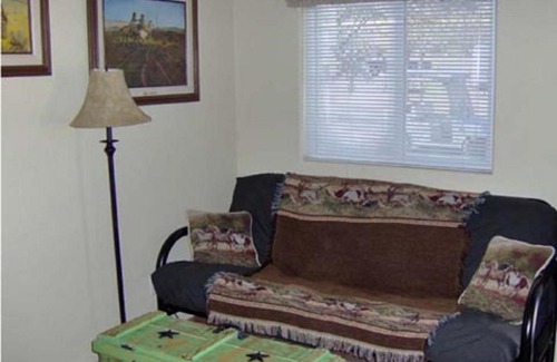 Cherry Resort | Verde Valley Studio Park Model Cabin 16