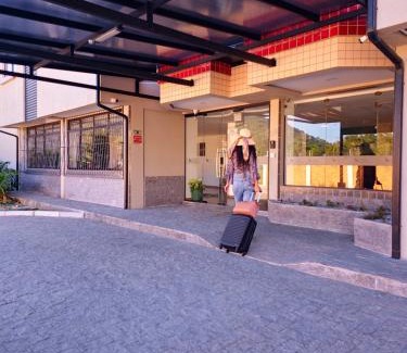 Canasvieiras Hotel | Verdes Pássaros Apart Hotel