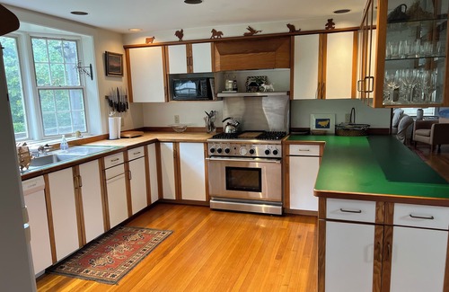 Woodstock House | Vermont Gem Near Woodstock and Quechee