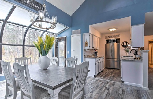 Vernon House | Vernon Township Home w/Deck on Golf Course