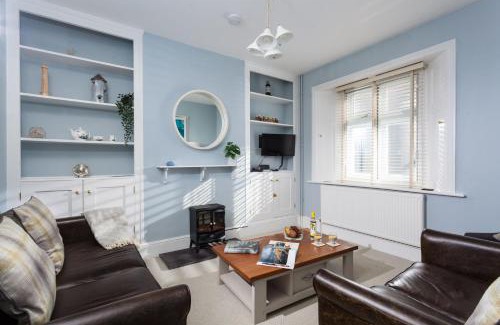 Swanage House | Veronica Cottage