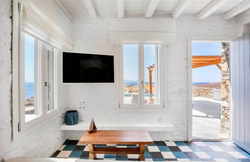 Kithnos Villa | Verros Hut - Mini Pool Villa