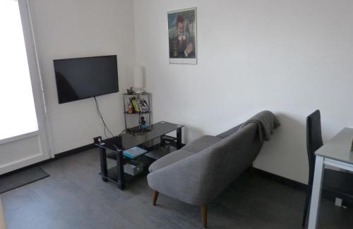 Rochefort Apartment | Vert Marin