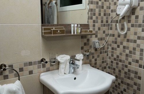Qurish Street Hotel | Verta Hotel Qouraish