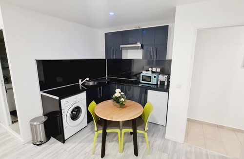 Sevran Apartment | Very bright apartment