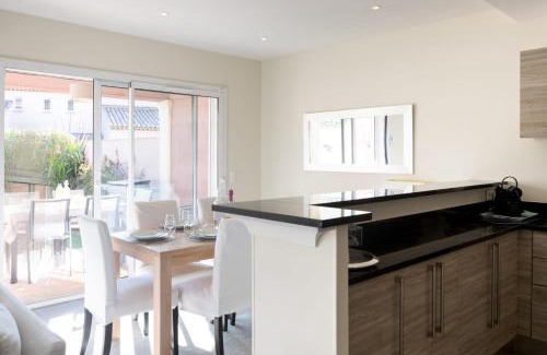 Sainte-Maxime House | Very bright villa with garden and terrace