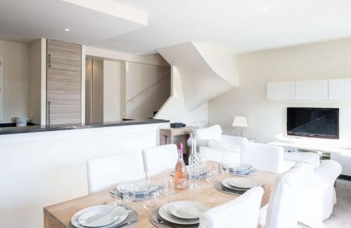 Sainte-Maxime House | Very bright villa with garden and terrace