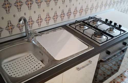 Santo Stefano al Mare Apartment | Very close to the beaches and the cycle path with communal parking!