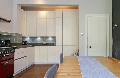 Arbury House | Very comfortable with fantastic amenities