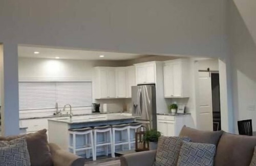 Canton House | Very Nice 4-bedroom house with AC and WiFi in fabulous Canton