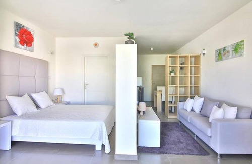 Rigaud Cabin | Very nice apartment ideally located between Ottawa and Montreal
