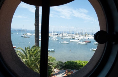 Porquerolles Apartment | Very nice apartment on Porquerolles, large terrace with stunning views