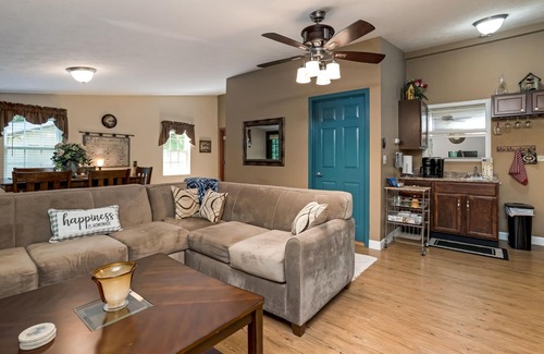 Eddyville House | Very peaceful Home with Lake Barkley in your back yard! Private Dock Sleeps 8