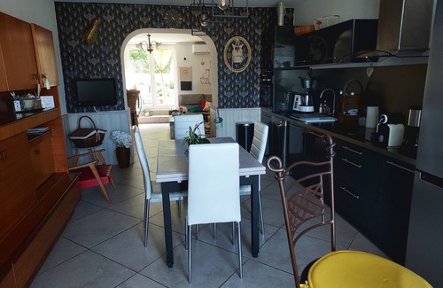 Mondragon House | Very pretty village house