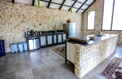 Tango Mar Villa | Very Private 3 Bedroom Villa in Tambor