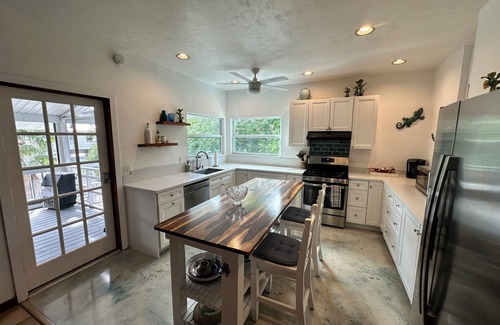 Little Torch Key House | Very Private 3 Bedroom/2 Bath Canal Home in Little Torch Key w/Private Pool