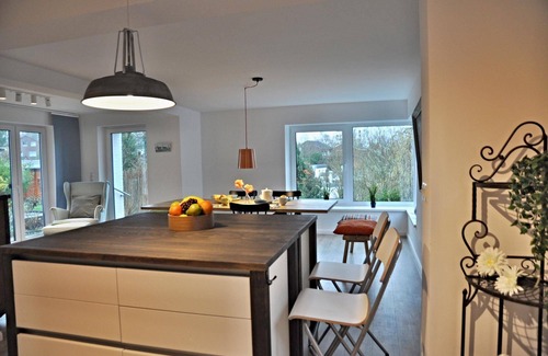 Heikendorf House | Very quiet location between the beach and the golf course