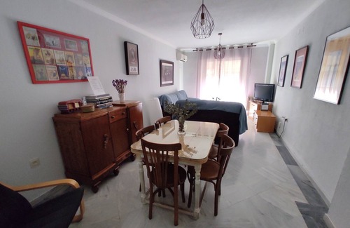 Figares House | VERY WELL APARTMENT WITH PARKING AND WIFI