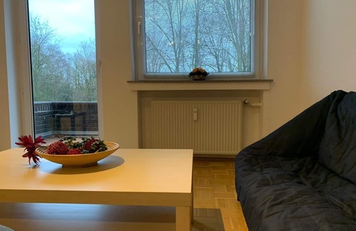 Oberhausen Apartment | Very well-kept, modern vacation or mechanic's apartment for rent.