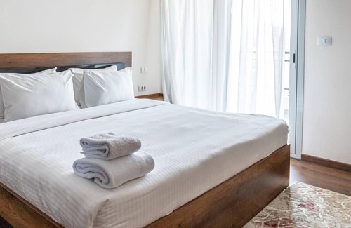 New Cairo Apartment | Vesta - Luxury Apt - 3Br - CFC Xiii