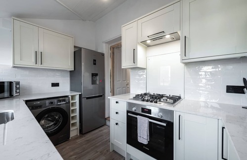 Clapham Apartment | VESTO Three Bedroom Apartment in Clapham